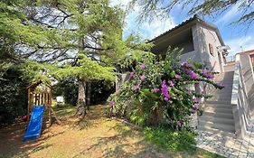 Flowers Apartments Medulin, Fucane 2